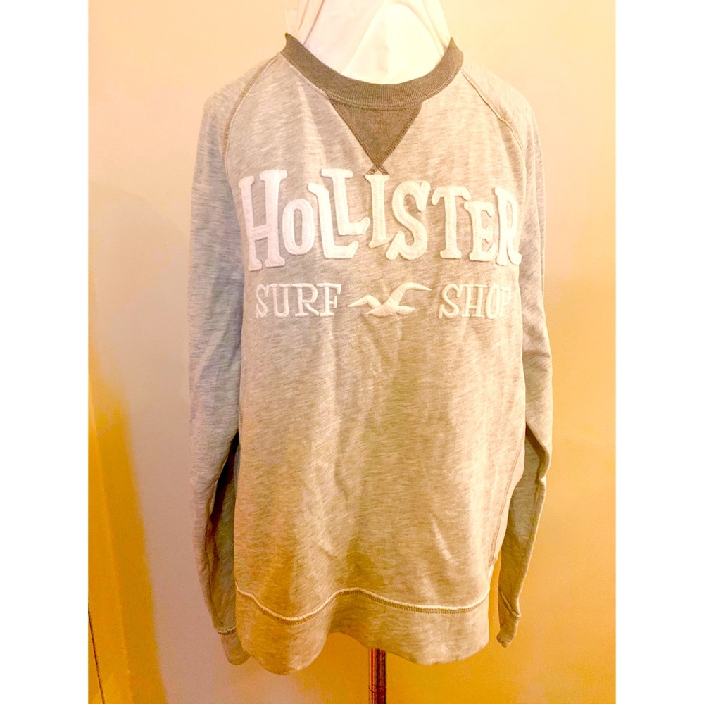 Hollister Gray Sweater